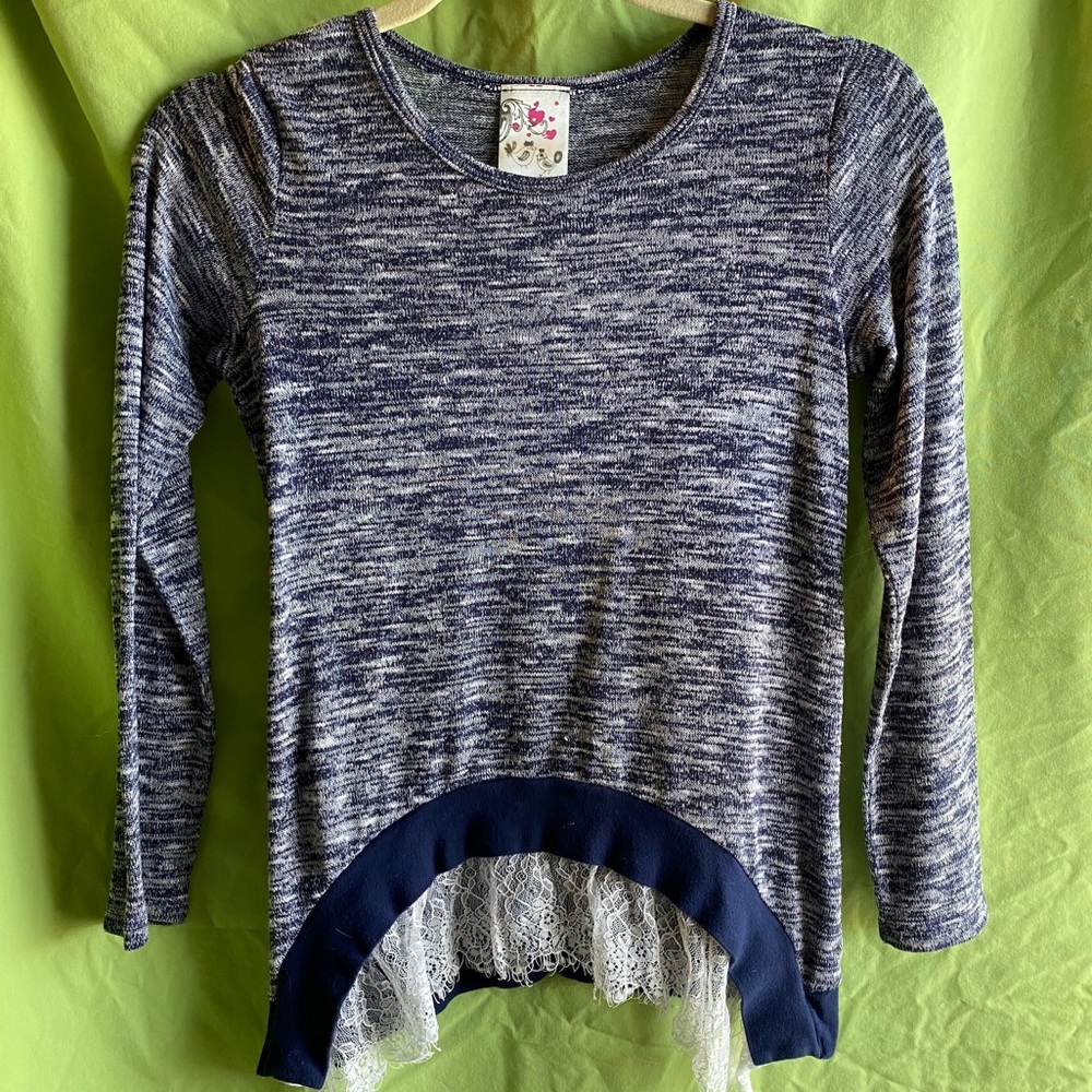 Jenna + Jesse Light Sweater Shirt